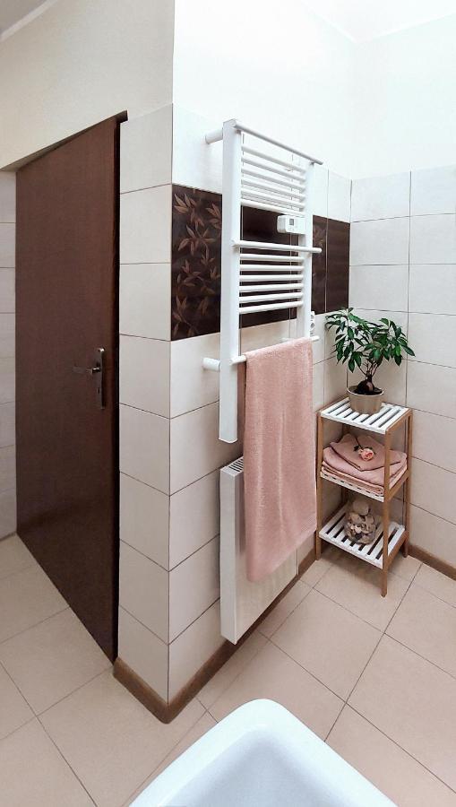 Apartament Gorki Male Tuszyn Bagian luar foto