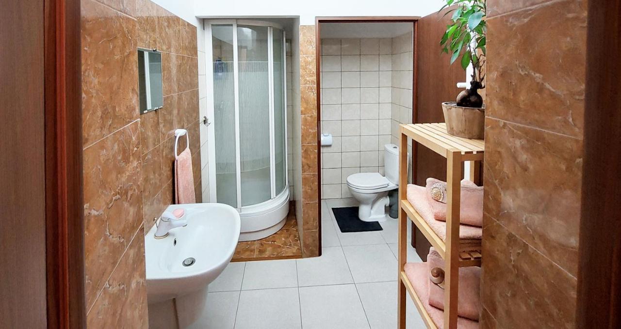 Apartament Gorki Male Tuszyn Bagian luar foto