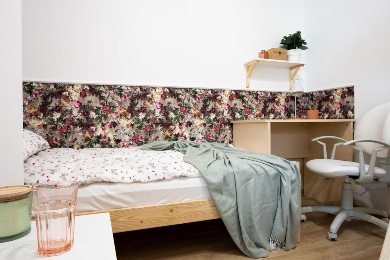 Apartament Gorki Male Tuszyn Bagian luar foto